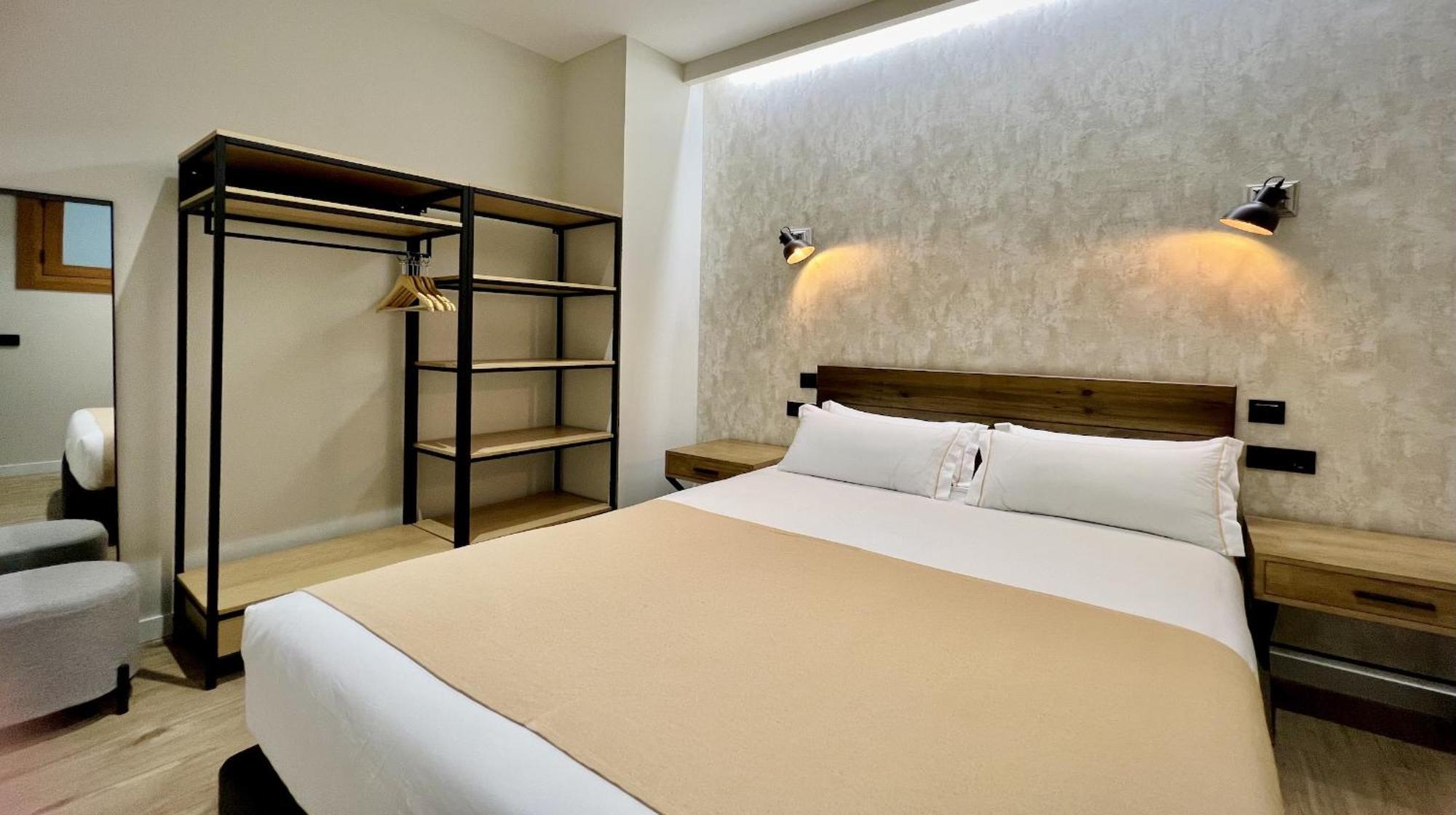 Aparthotel Luz De Gades - Suites Spa Gym - Adults Only Cadiz Exterior photo