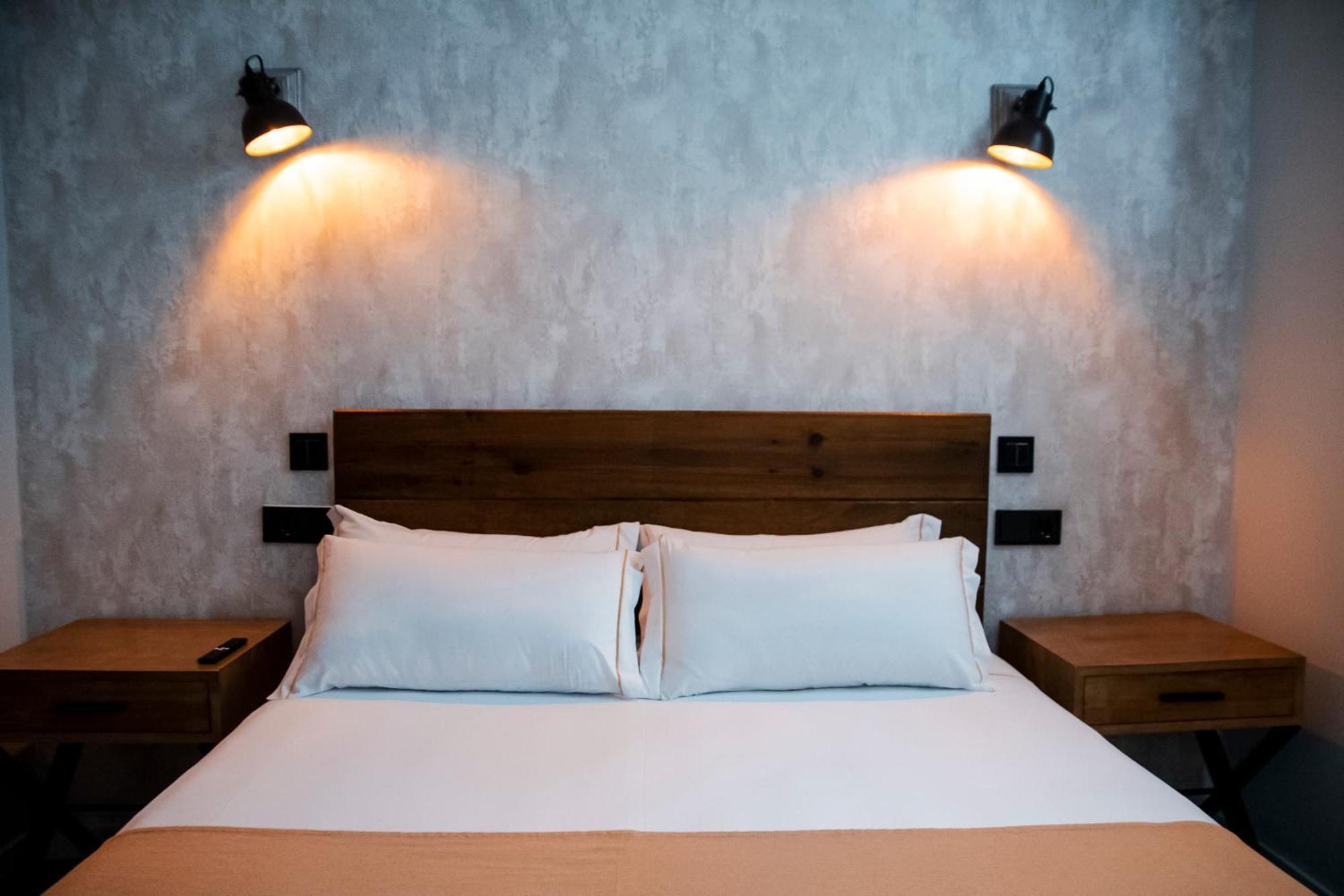 Aparthotel Luz De Gades - Suites Spa Gym - Adults Only Cadiz Exterior photo